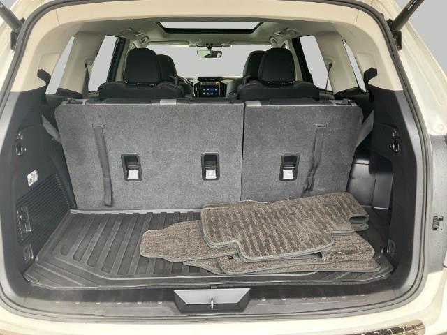 2022 Subaru Ascent Vehicle Photo in Oshkosh, WI 54904