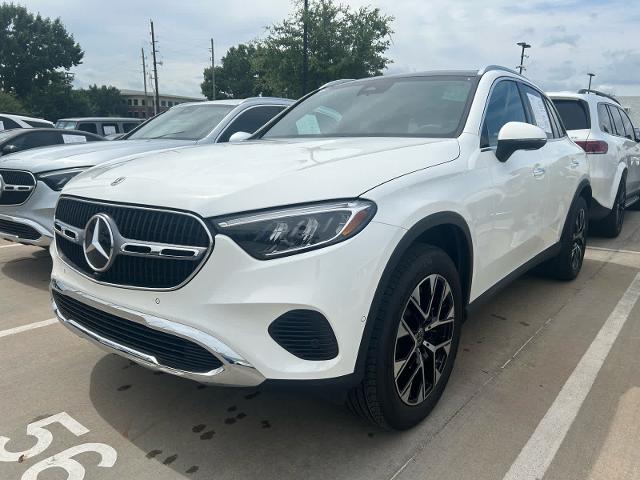 2025 Mercedes-Benz GLC Vehicle Photo in HOUSTON, TX 77079