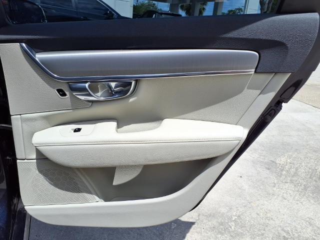2017 Volvo S90 Vehicle Photo in Tampa, FL 33612