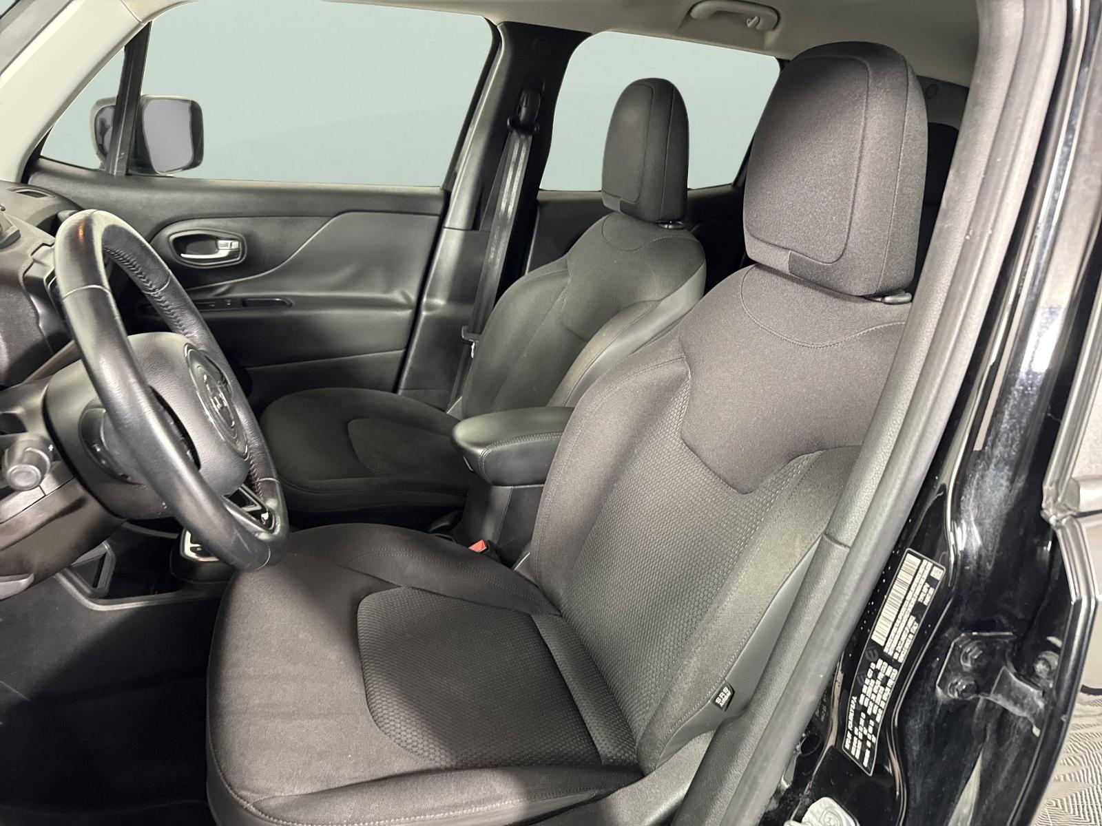 2018 Jeep Renegade Vehicle Photo in GEORGETOWN, TX 78626-7508