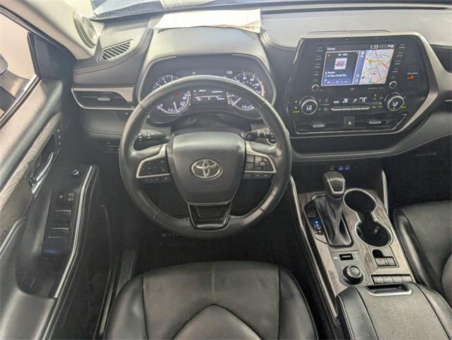 2022 Toyota Highlander Vehicle Photo in ENGLEWOOD, CO 80113-6708