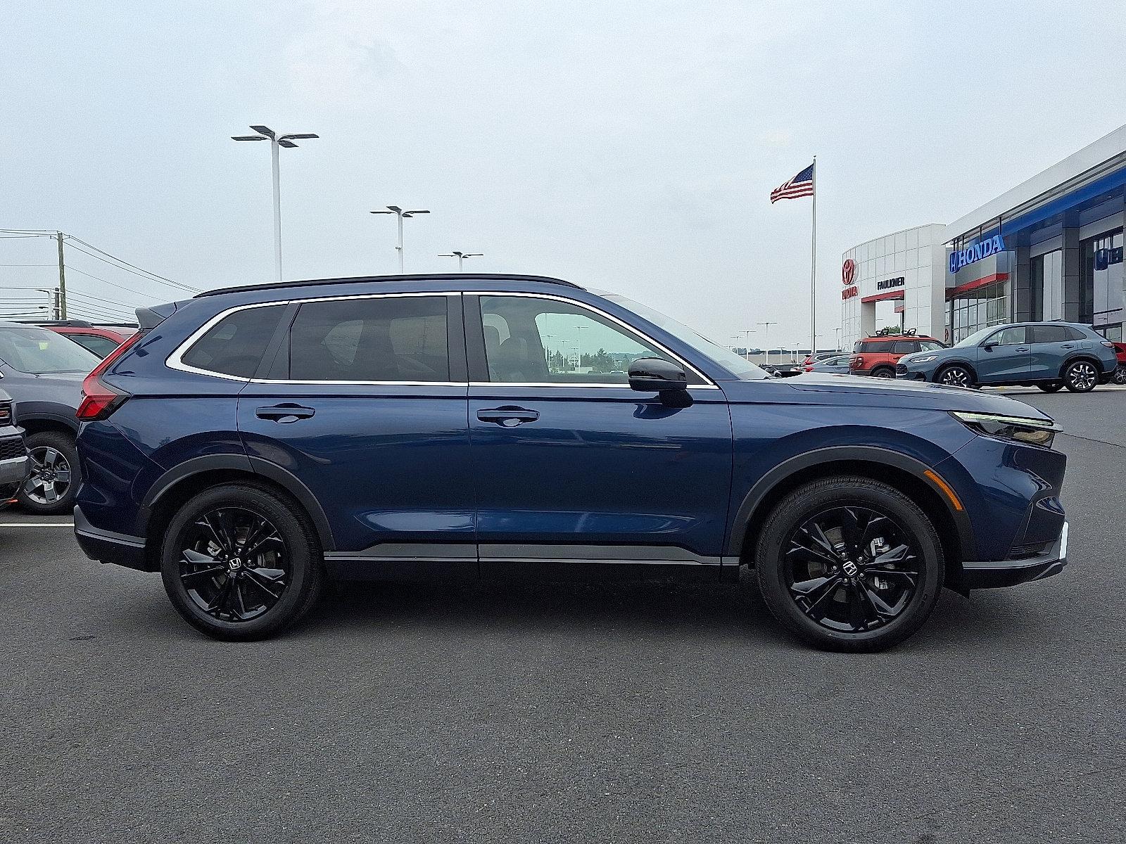 2025 Honda CR-V Hybrid Vehicle Photo in Harrisburg, PA 17111