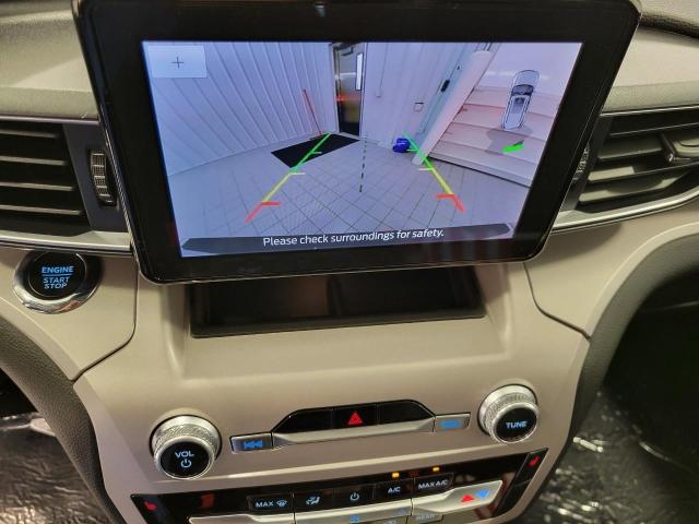 2023 Ford Explorer Vehicle Photo in Neenah, WI 54956
