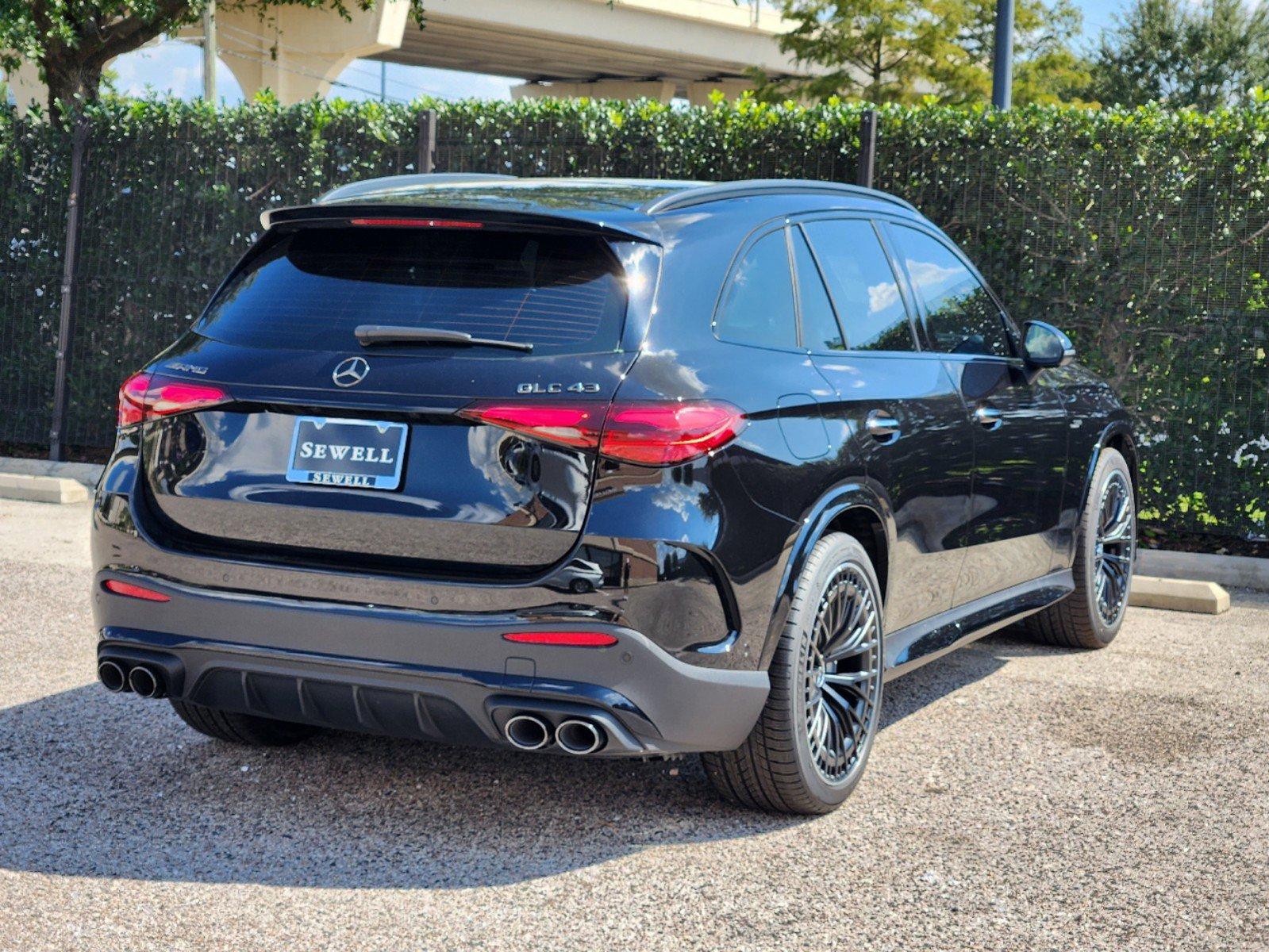 2024 Mercedes-Benz GLC Vehicle Photo in HOUSTON, TX 77079