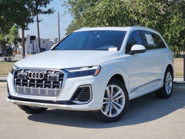 2025 Audi Q7 Vehicle Photo in HOUSTON, TX 77090