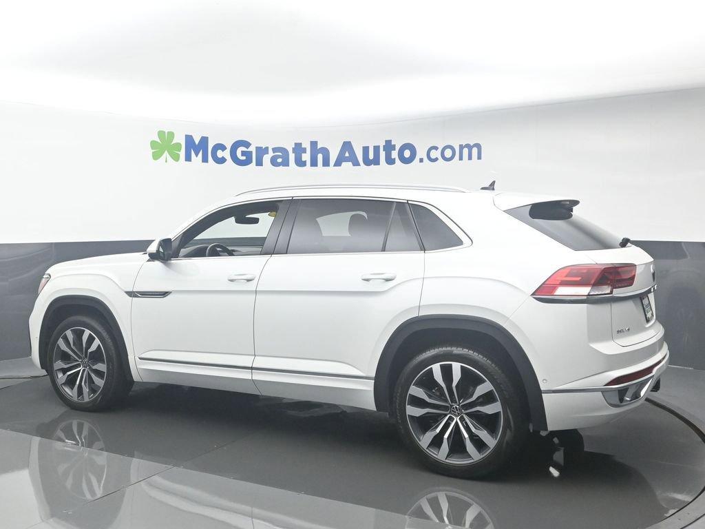 2022 Volkswagen Atlas Cross Sport Vehicle Photo in Marion, IA 52302