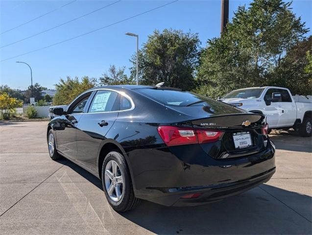 2025 Chevrolet Malibu Vehicle Photo in ENGLEWOOD, CO 80113-6708