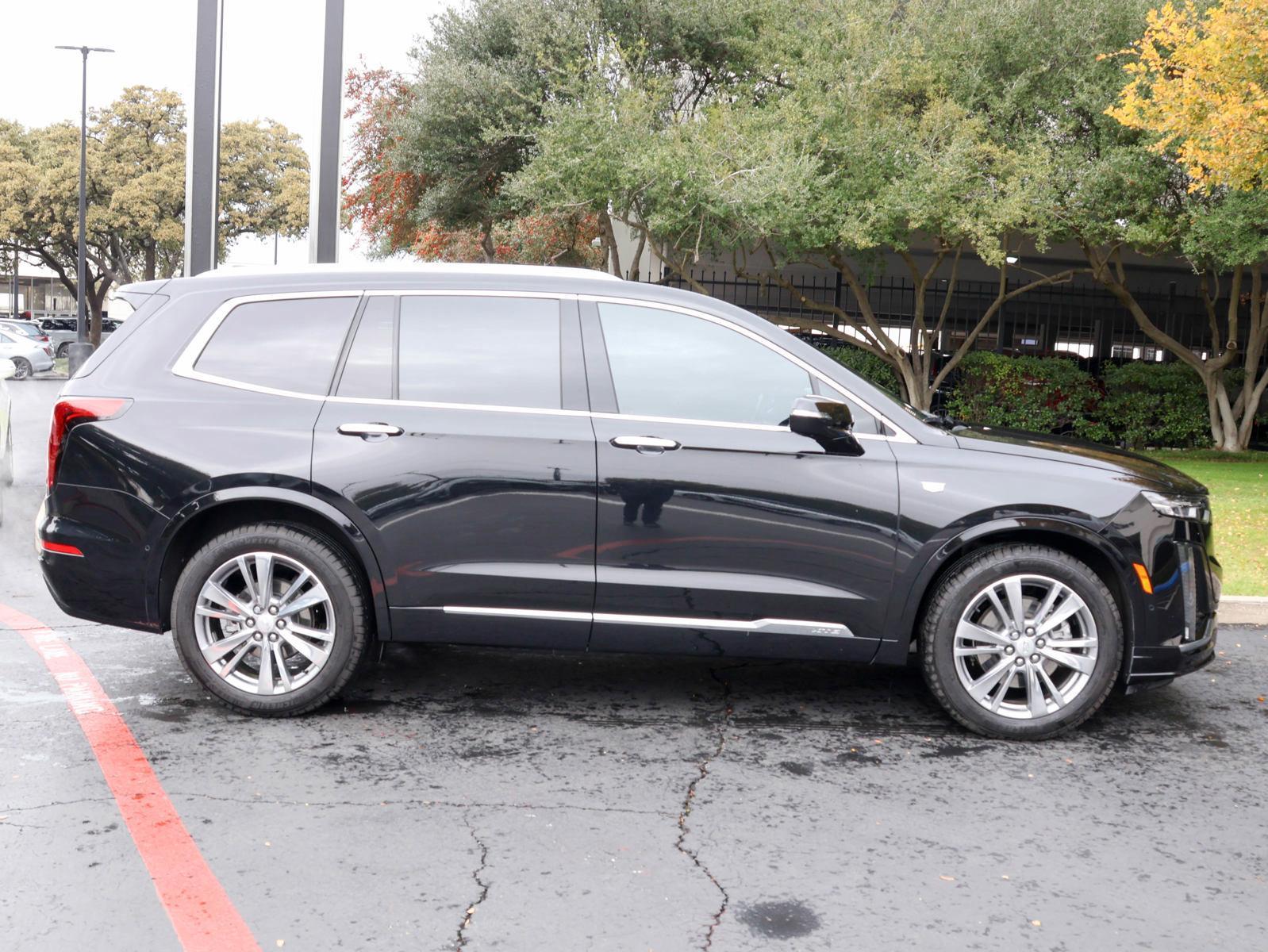 2023 Cadillac XT6 Vehicle Photo in DALLAS, TX 75209-3095