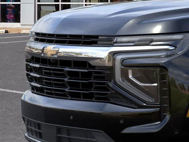 2025 Chevrolet Tahoe Vehicle Photo in MOON TOWNSHIP, PA 15108-2571