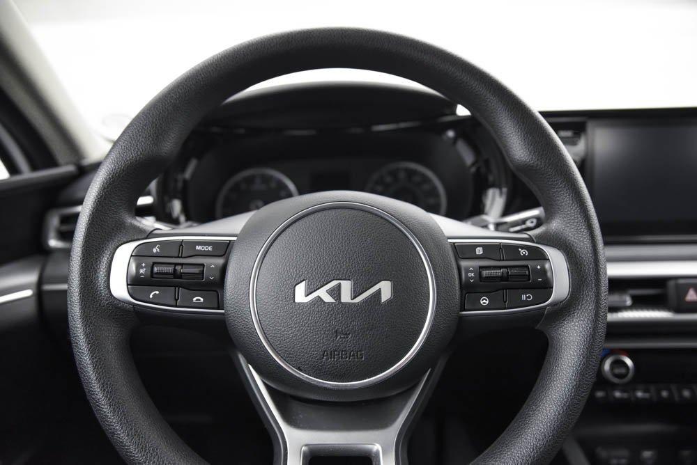 2023 Kia K5 Vehicle Photo in AKRON, OH 44303-2185