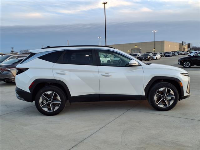 2025 Hyundai TUCSON Vehicle Photo in Peoria, IL 61615