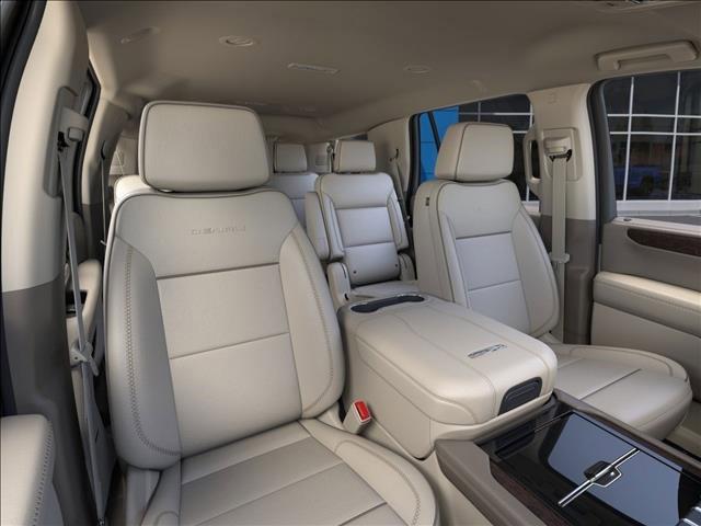 2025 GMC Yukon Vehicle Photo in ROXBORO, NC 27573-6143