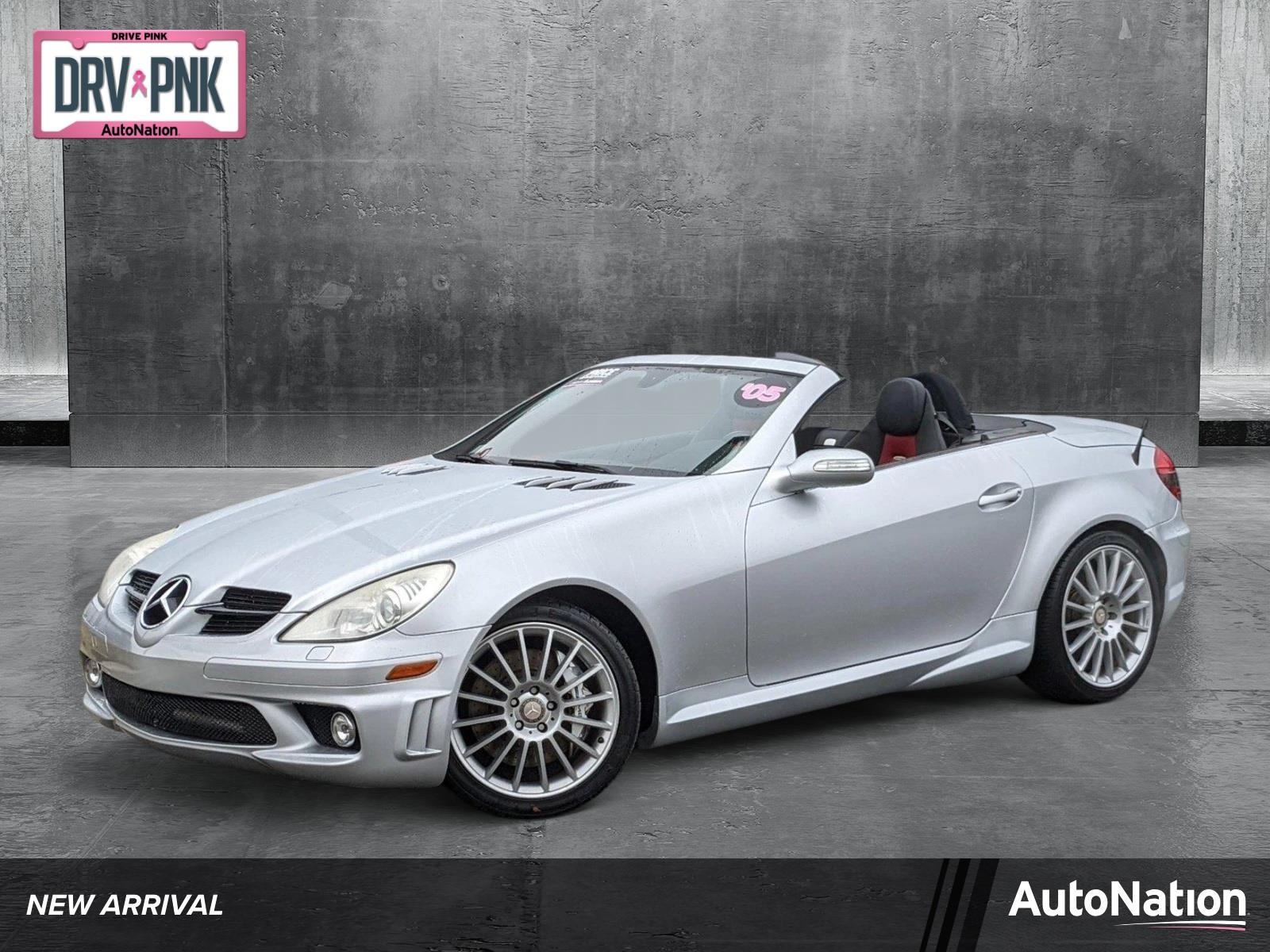 2005 Mercedes-Benz SLK-Class Vehicle Photo in Orlando, FL 32811