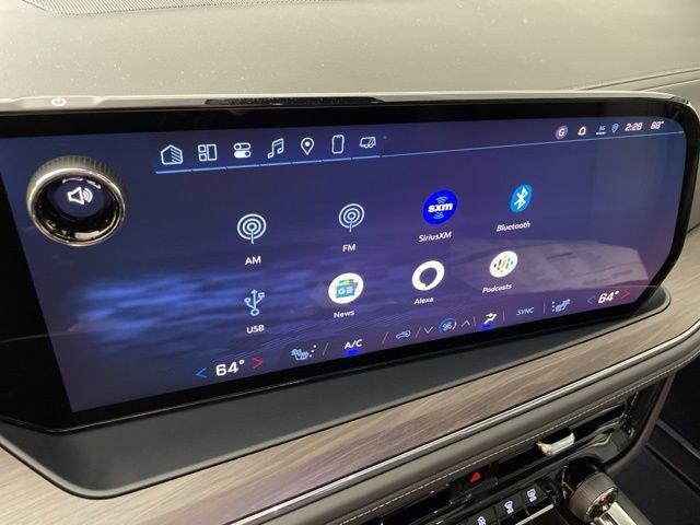 2025 Chevrolet Tahoe Vehicle Photo in PHOENIX, AZ 85014-3381