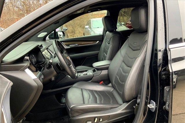 2024 Cadillac XT5 Vehicle Photo in KANSAS CITY, MO 64114-4545