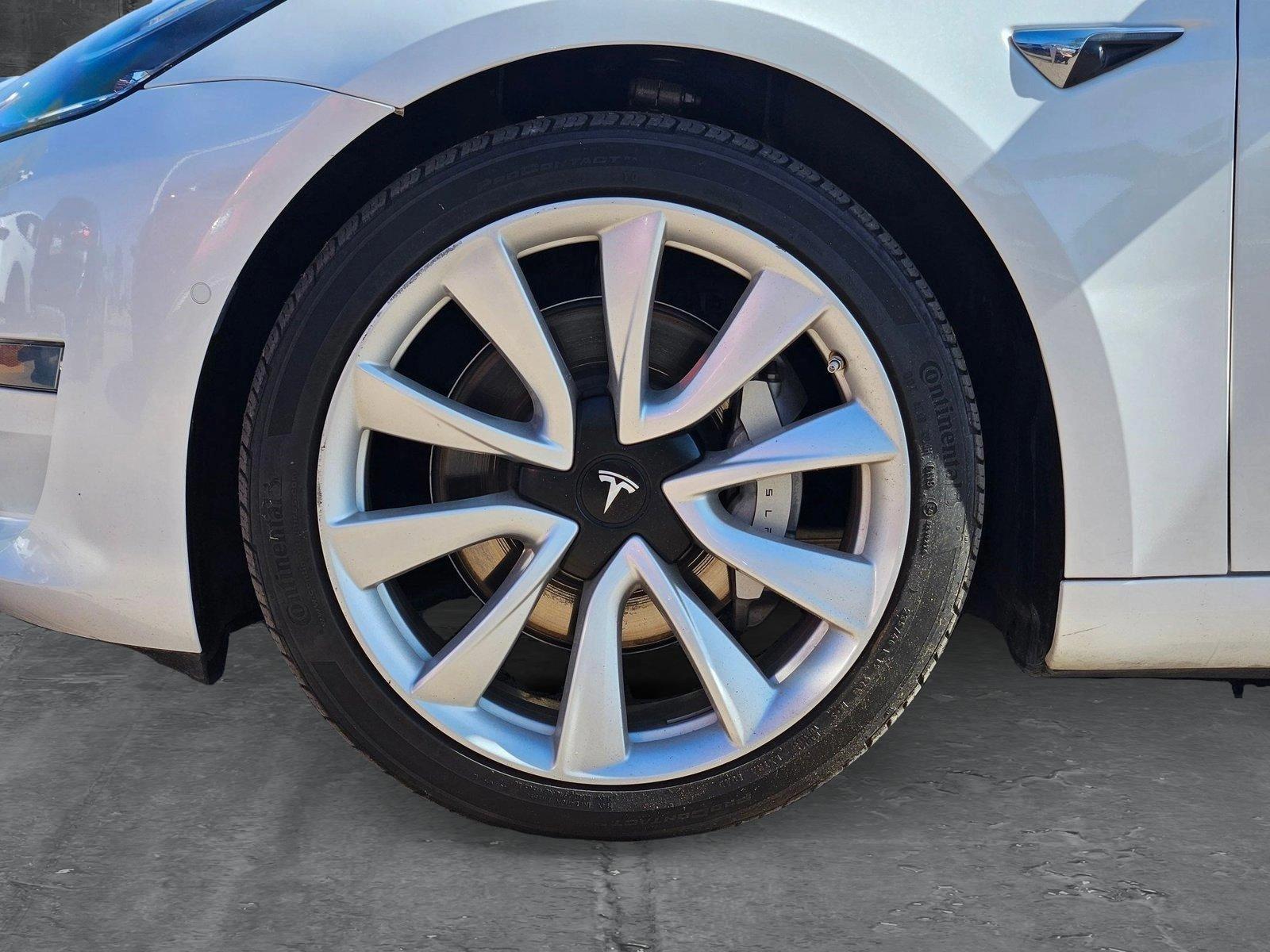 2019 Tesla Model 3 Vehicle Photo in MESA, AZ 85206-4395