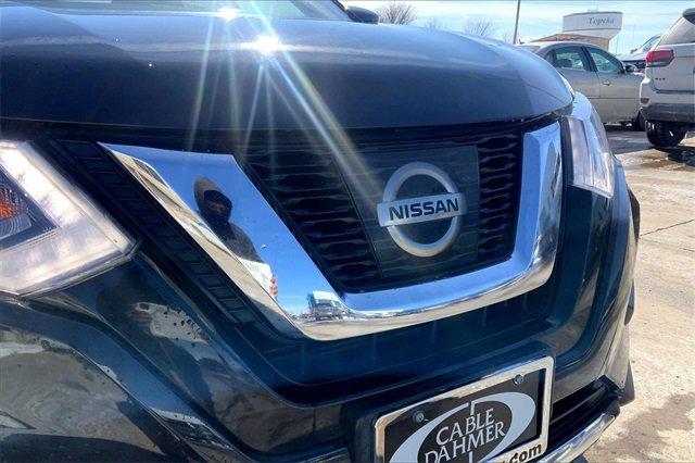 2017 Nissan Rogue Vehicle Photo in TOPEKA, KS 66609-0000