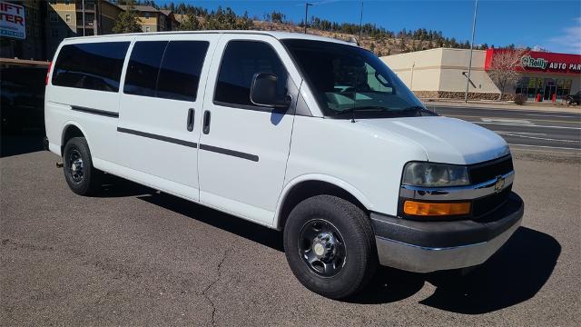 2016 Chevrolet Express Passenger Vehicle Photo in FLAGSTAFF, AZ 86001-6214