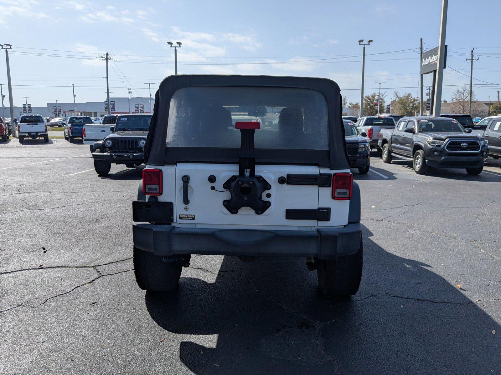 2017 Jeep Wrangler Unlimited Vehicle Photo in Panama City, FL 32401