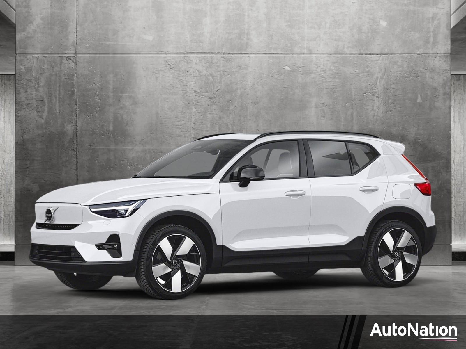 2024 Volvo XC40 Vehicle Photo in Pembroke Pines , FL 33027