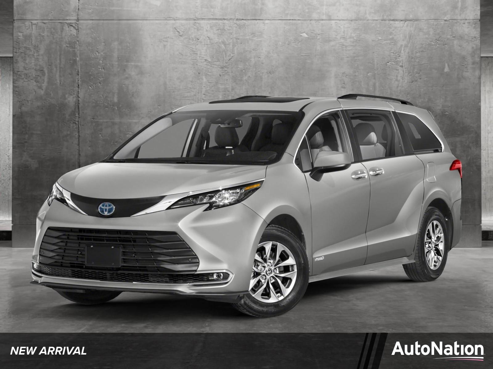 2021 Toyota Sienna Vehicle Photo in Davie, FL 33331