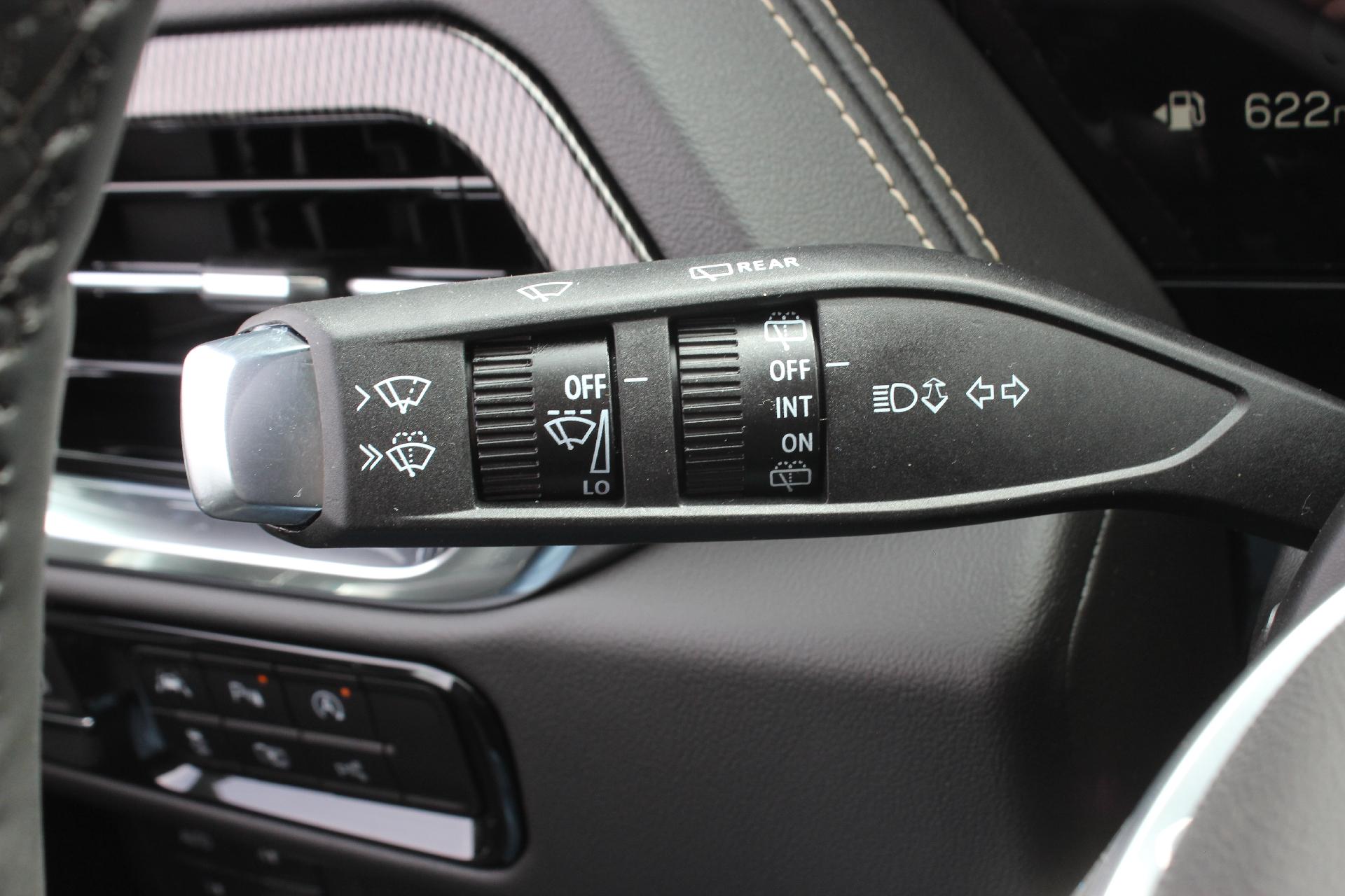 2025 GMC Yukon XL Vehicle Photo in AURORA, CO 80012-4011