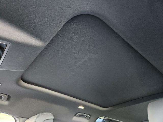 2025 Defender Vehicle Photo in AUSTIN, TX 78717