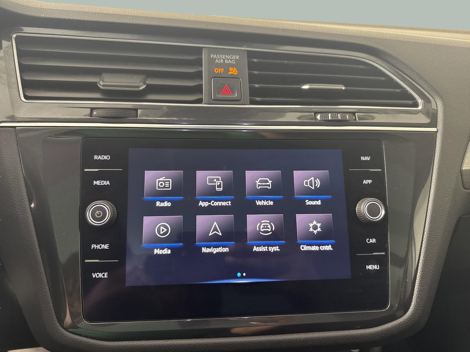 2021 Volkswagen Tiguan Vehicle Photo in GEORGETOWN, TX 78626-7508
