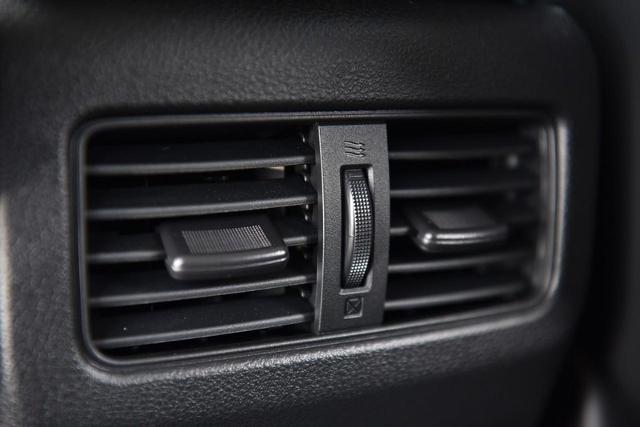 2025 Nissan Rogue Vehicle Photo in Ballwin, MO 63011