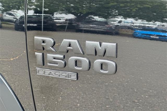 2022 Ram 1500 Classic Vehicle Photo in ELK GROVE, CA 95757-8703