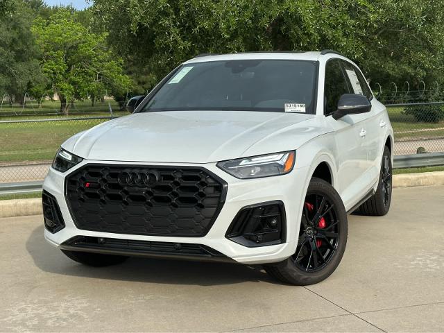 2025 Audi SQ5 Vehicle Photo in HOUSTON, TX 77090