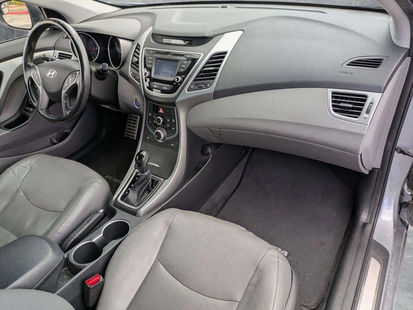 2014 Hyundai ELANTRA Vehicle Photo in Valencia, CA 91355-1794