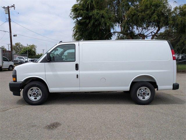 2025 GMC Savana Cargo 2500 Vehicle Photo in PASADENA, CA 91107-3803