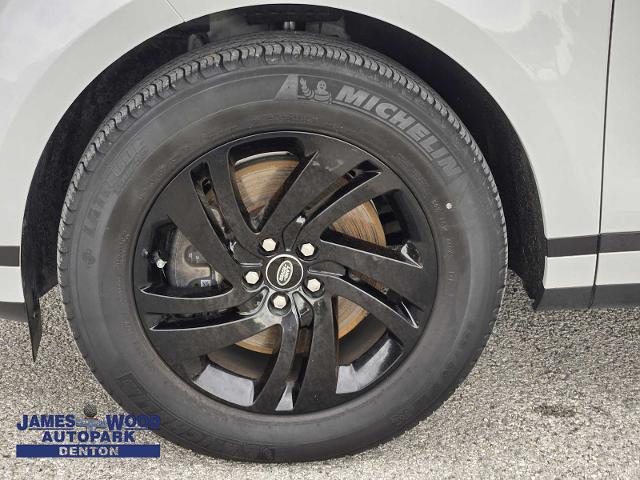 2023 Range Rover Evoque Vehicle Photo in DENTON, TX 76210-9321