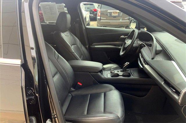 2024 Cadillac XT4 Vehicle Photo in TOPEKA, KS 66609-0000