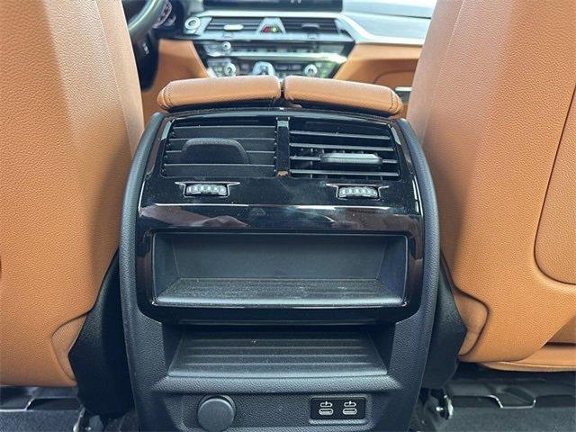 2023 BMW 540i xDrive Vehicle Photo in Willow Grove, PA 19090