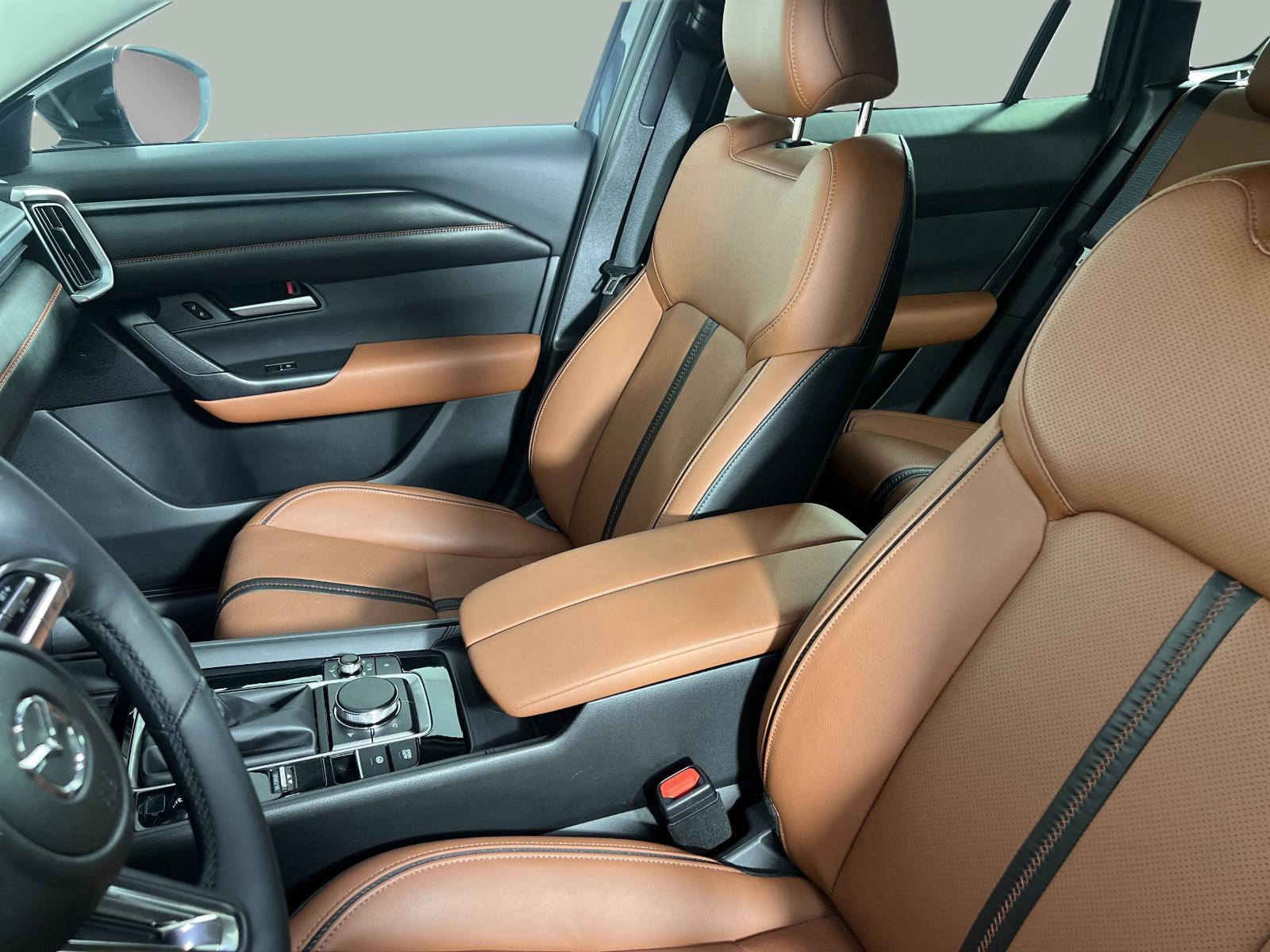 2025 Mazda CX-50 Vehicle Photo in GEORGETOWN, TX 78626-7508