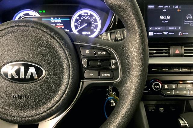 2021 Kia Niro Vehicle Photo in Lees Summit, MO 64086