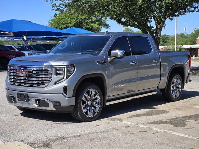 2024 GMC Sierra 1500 Vehicle Photo in DENTON, TX 76210-9321