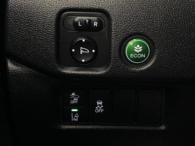 2022 Honda Pilot Vehicle Photo in Appleton, WI 54913