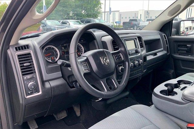2020 Ram 1500 Classic Vehicle Photo in INDEPENDENCE, MO 64055-1377