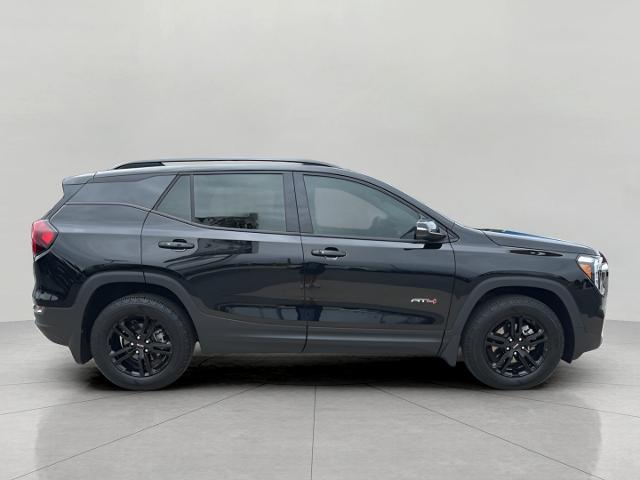 2024 GMC Terrain Vehicle Photo in MANITOWOC, WI 54220-5838