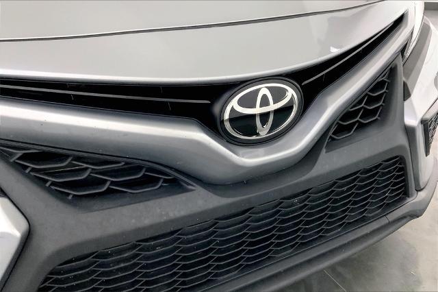 2022 Toyota Camry Vehicle Photo in Lees Summit, MO 64086
