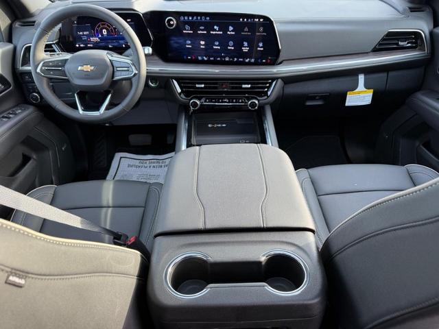 2025 Chevrolet Tahoe Vehicle Photo in COLUMBIA, MO 65203-3903