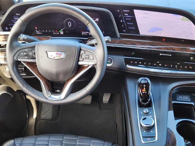 2022 Cadillac Escalade Vehicle Photo in DENTON, TX 76210-9321