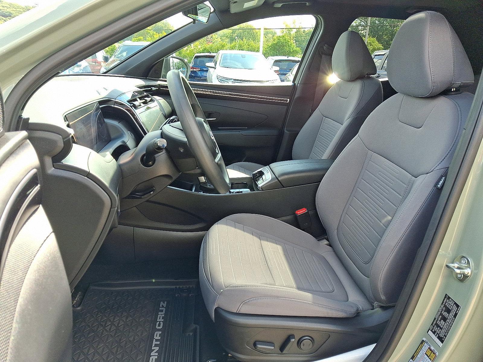 2024 Hyundai Santa Cruz Vehicle Photo in BETHLEHEM, PA 18017-9401