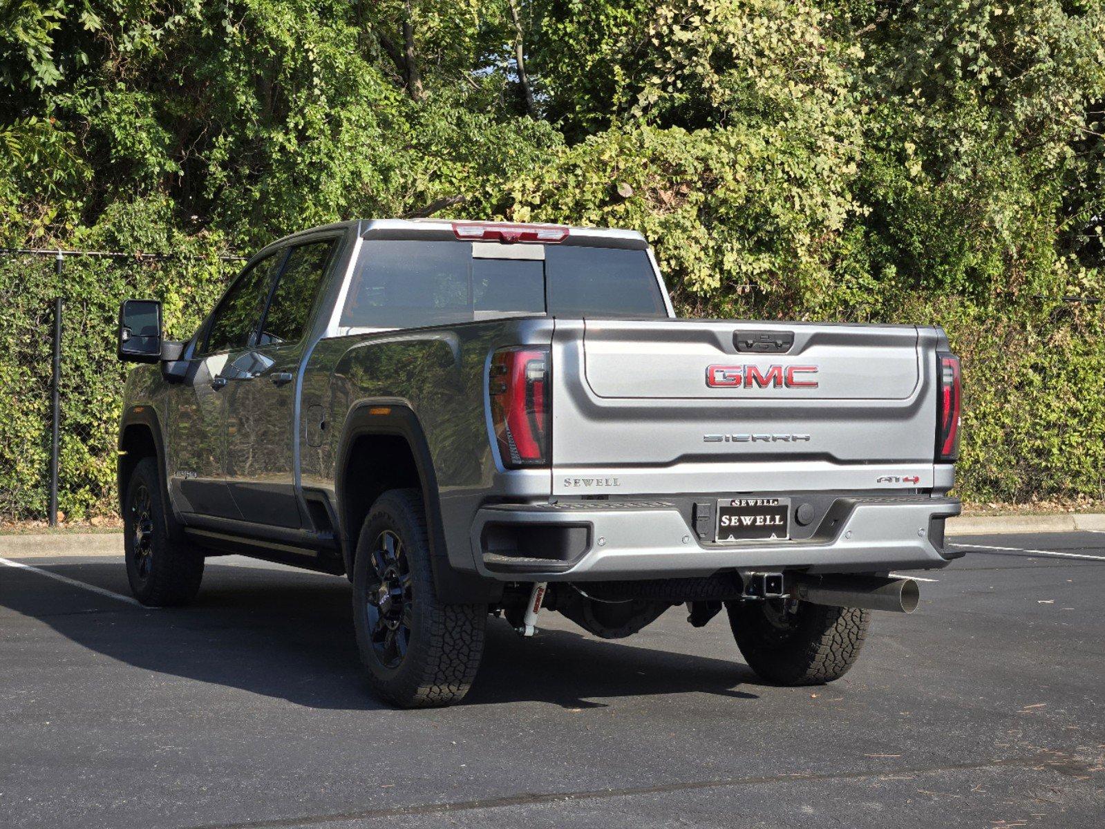 2025 GMC Sierra 2500 HD Vehicle Photo in DALLAS, TX 75209-3016