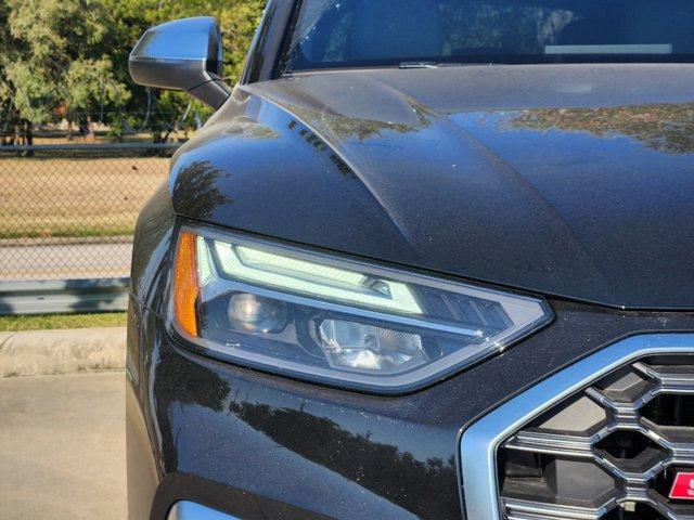 2024 Audi SQ5 Vehicle Photo in HOUSTON, TX 77090