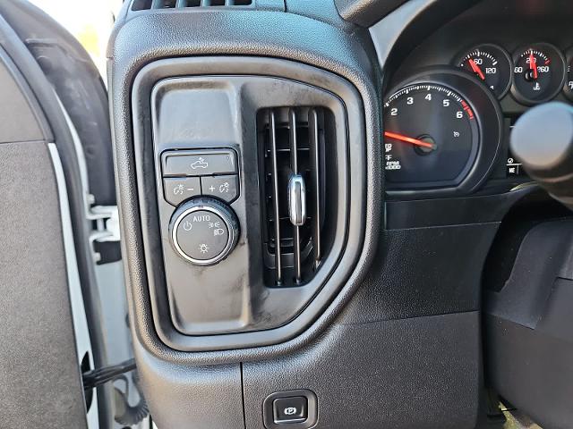 2021 Chevrolet Silverado 1500 Vehicle Photo in SAN ANGELO, TX 76903-5798