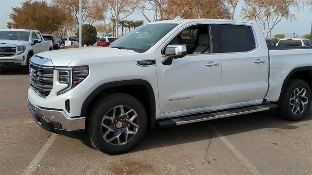 2025 GMC Sierra 1500 Vehicle Photo in GOODYEAR, AZ 85338-1310